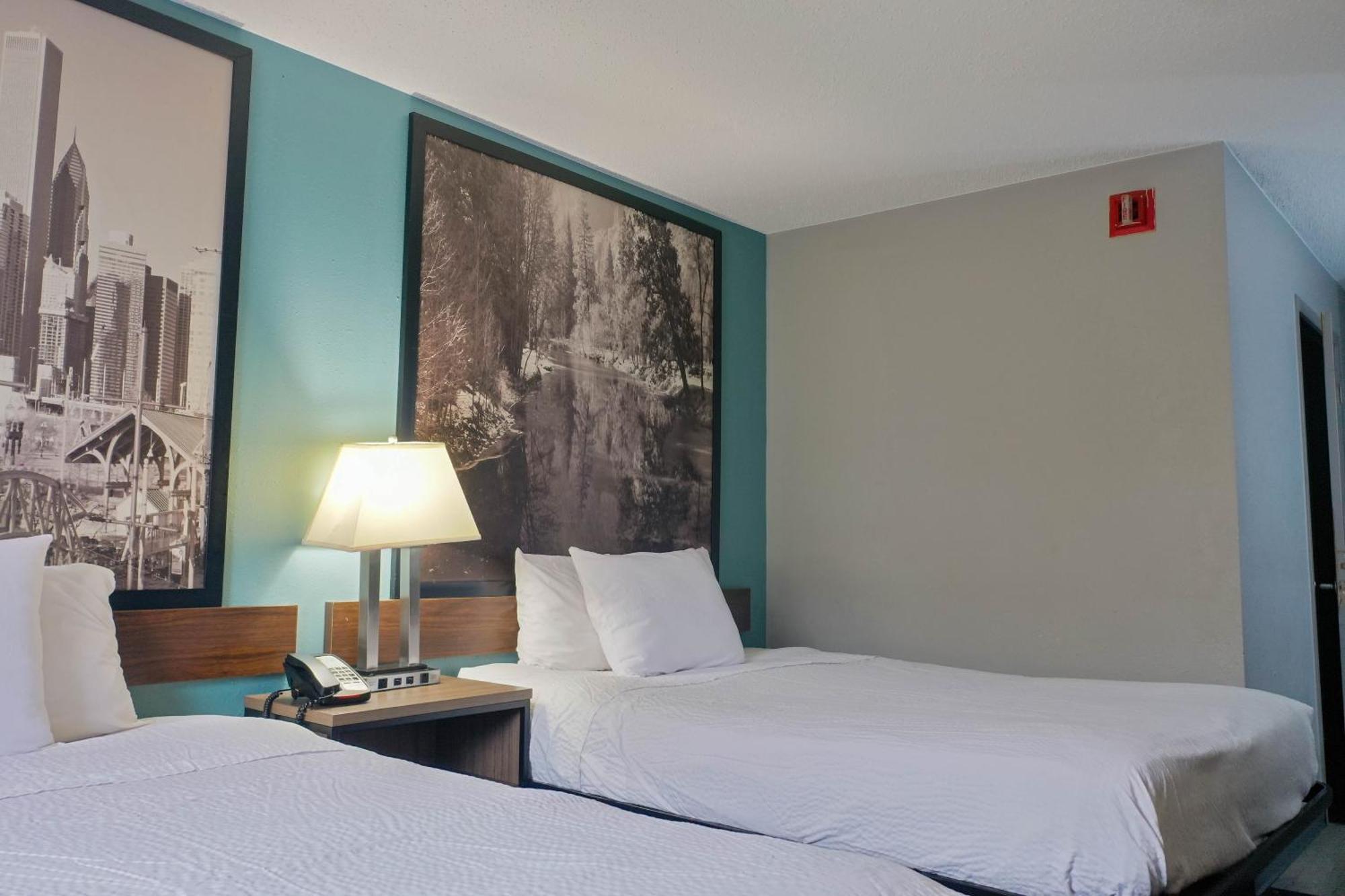 Hotel Super 8 By Wyndham Rockford I-90 Casino District Exteriér fotografie
