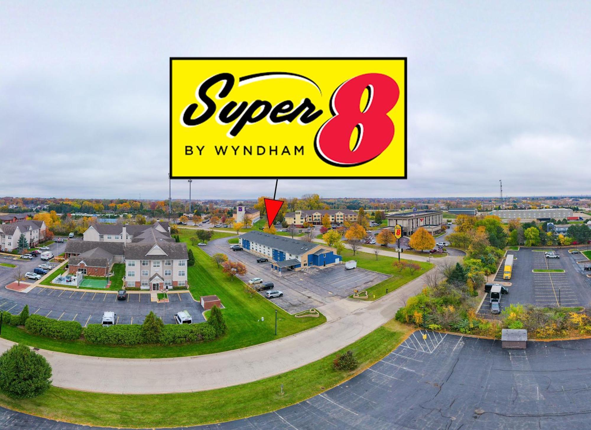 Hotel Super 8 By Wyndham Rockford I-90 Casino District Exteriér fotografie